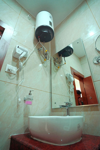 Bathroom 3, Hotel Ganga Banquet And Restaurant, Allahabad