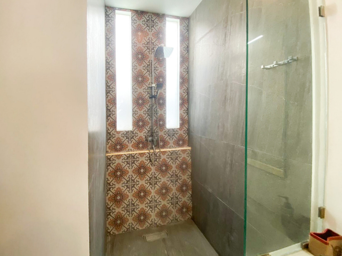 Bathroom 2, The Lavana Coma Casa Villa Canggu, Badung