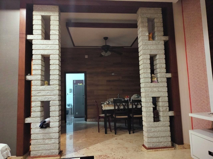 Living area 4, Sadachandra Home Stay, Udupi