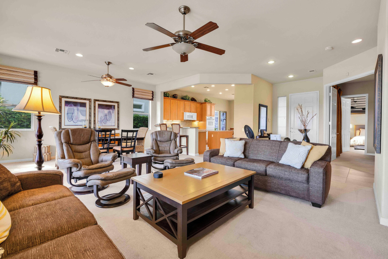 Interior 3, Santa Monica, Riverside