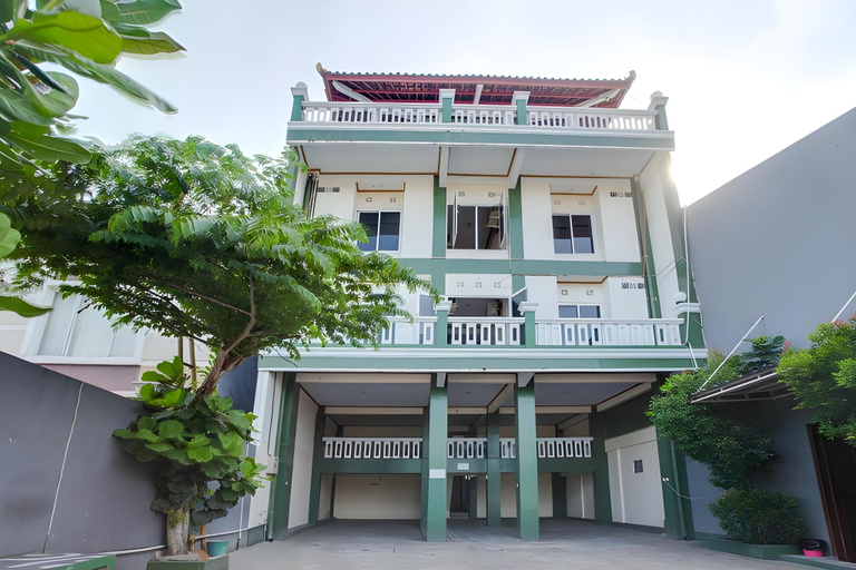 Exterior & Views 2, Guesthouse Guntari Cikarang, Bekasi