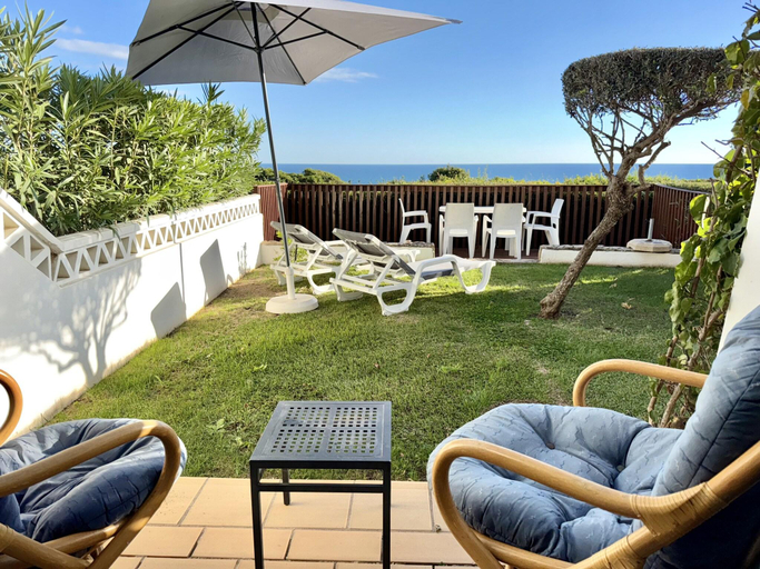 3, Villa in Benagil with private pool, Lagoa
