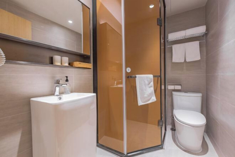 Bathroom 4, JI Hotel (Ningbo Beilun Yintaicheng), Ningbo