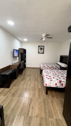 Room 2, Hotel del Alba, Aguascalientes