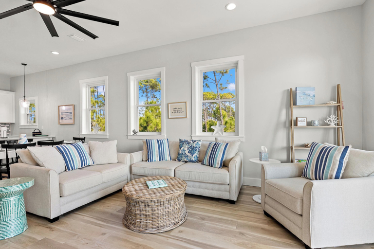 Living area 4, Pet Friendly Beach House - Bella View, Gulf