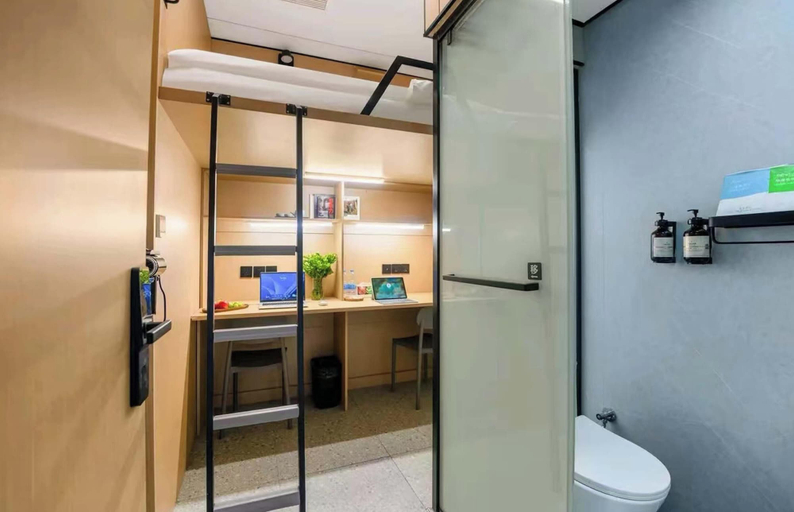 Room 3, Philosopher Hotel, Shanghai
