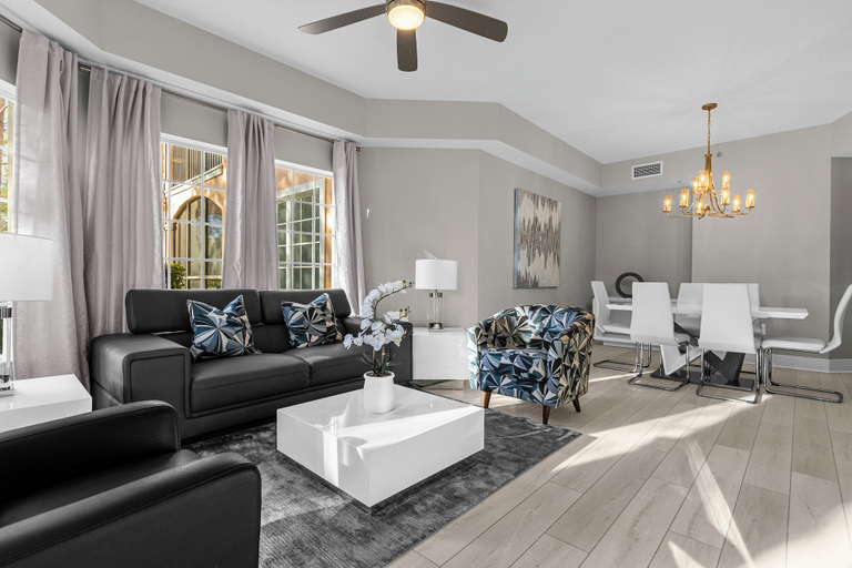 Interior 5, 7108, Orange