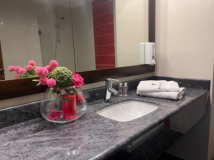 Bathroom 4, Marbella Hotel, Kasrouane