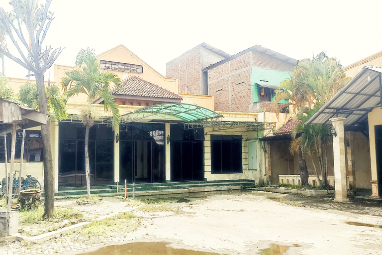 Exterior 2, OYO 95141 Tanjung Mas Hotel, Semarang