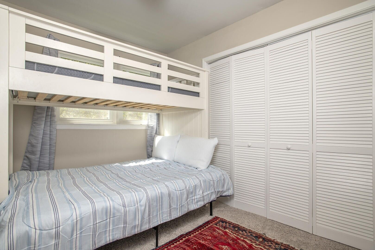 Room 5, Cardinal Seas 5 Bedroom Home by RedAwning, Carteret