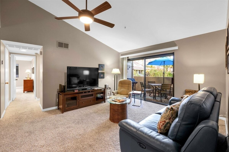 Interior 5, Plaza Villas 571, Riverside