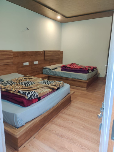 Room 2, Hotel Nanda Devi, Chamoli