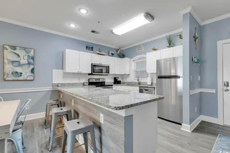 Interior 3, Salty Air Retreat Cozy 2BR Beach Getaway, Horry