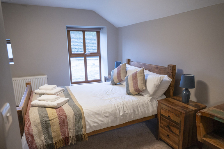 Bedroom 3, The Milestone Ripponden, Calderdale