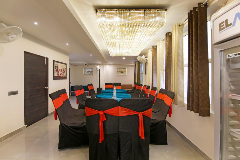 Business Facilities 4, TUNIGHT, Ghaziabad