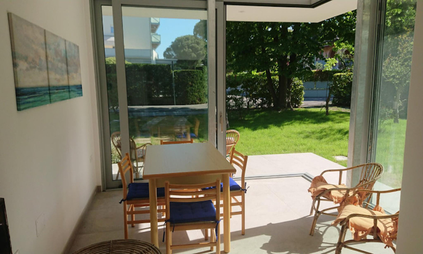 4, Modern villa 200mt from the beach, Udine