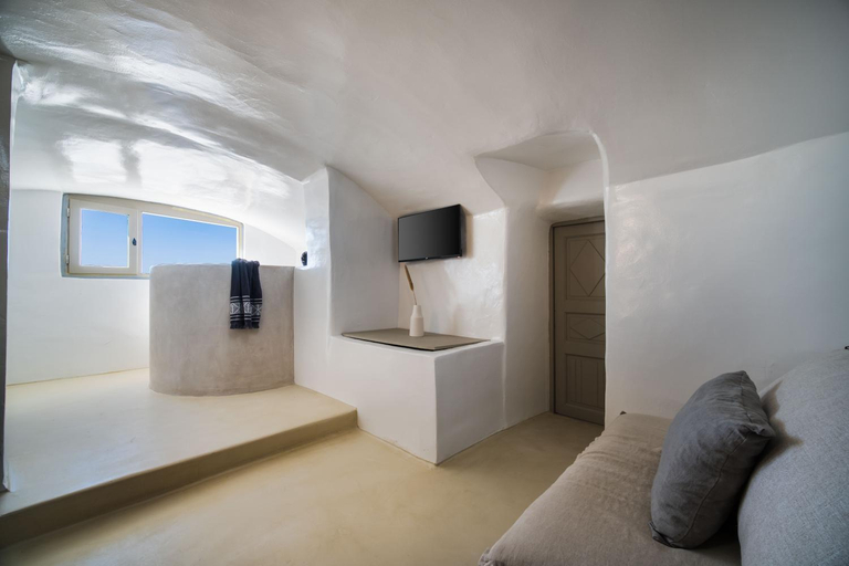 Bedroom 2, Phaos 1870, A restored Winery, South Aegean