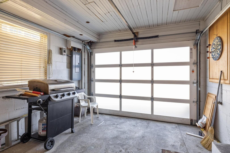 Interior 3, Blount Cottage 5 Bedroom Home by RedAwning, Carteret