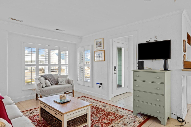 Living area 3, Salt Life 3 Bedroom Home by RedAwning, Carteret
