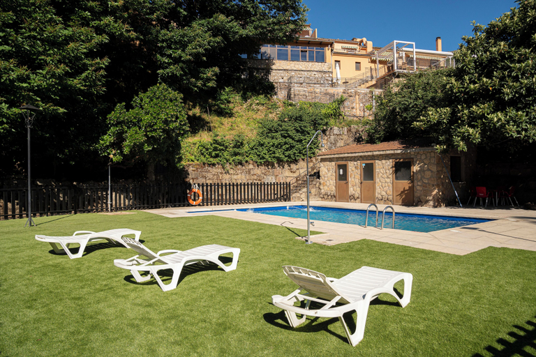 Pool, APARTAMENTOS RURALES EL SOLITARIO, Cáceres