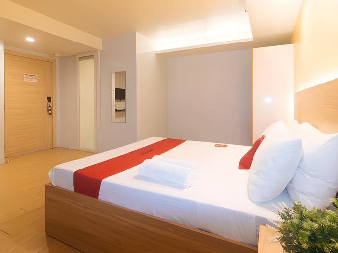 Bedroom 3, Suites Makati, Makati City