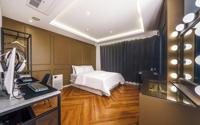 Bedroom 2, Pyeongtaek Hotel De Salon, Pyeongtaek