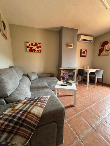 Living area 4, APARTAMENTOS RURALES EL SOLITARIO, Cáceres