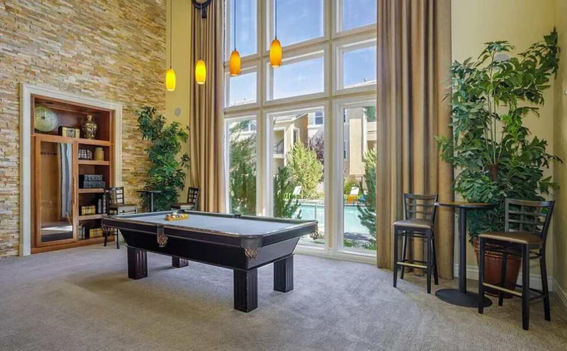 Room 5, New Upscale 1BR Stay With Mini Golf Sauna Heated Pool, Washoe