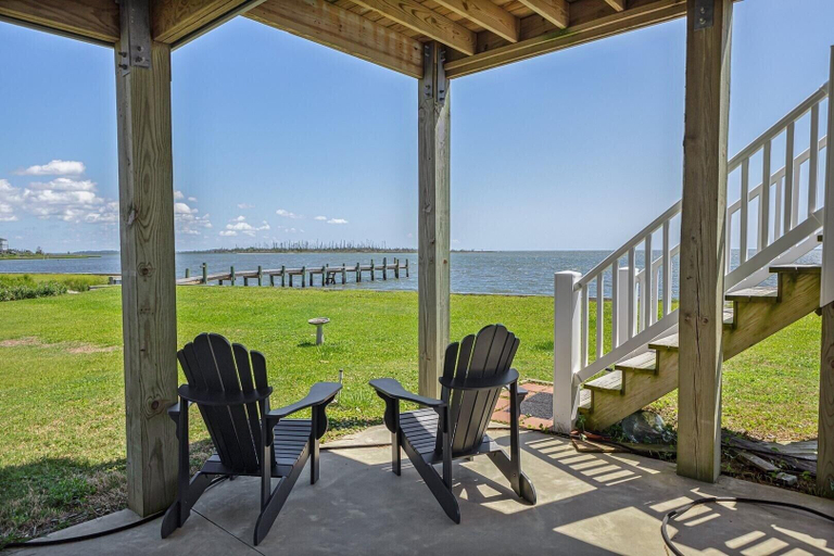 Terrace/patio 2, The Point At Marshallberg 3 Bedroom Home by RedAwning, Carteret
