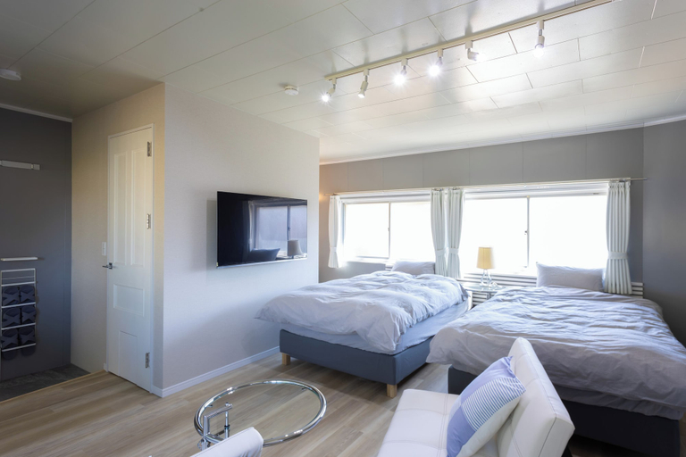 Room 4, HABi-Wakaura, Wakayama