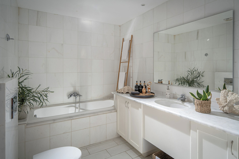 Bathroom 5, Istron Villas, Crete