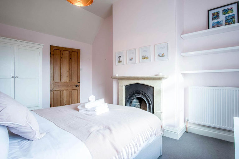 Floor plan 3, The Old Rectory - 5 Bedroom Holiday Home - Llanedi, Carmarthenshire
