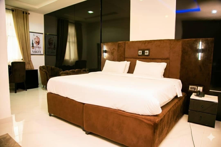 Room 3, Melody Luxury, Eti-Osa