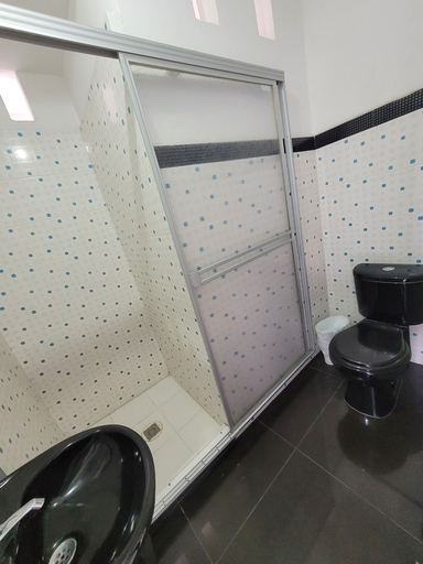 Bathroom 5, Hotel Capilla del Sol, Garzón