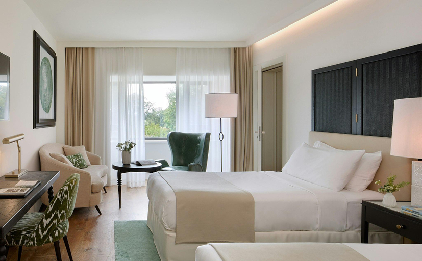 Bedroom 4, Hotel Camiral, Girona