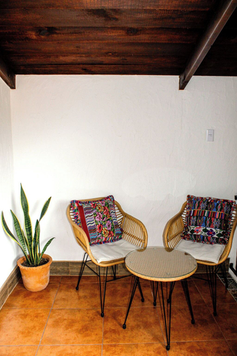 Interior 2, Los Faroles Hotel & Spa, Antigua Guatemala
