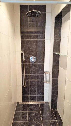 Bathroom 4, Hotel Goldene Spinne, Wien