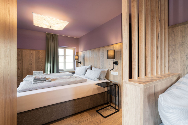 Room 4, Ranunkelhof, Sächsische Schweiz-Osterzgebirge