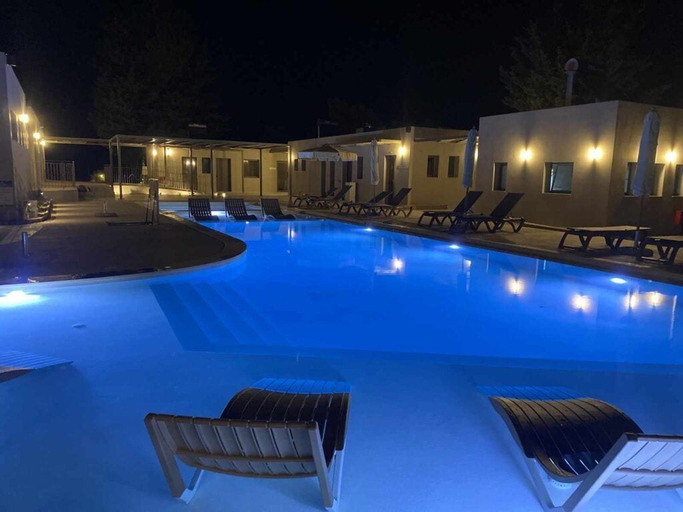 Sport & Beauty 5, Nirikos Camping, Ionian Islands