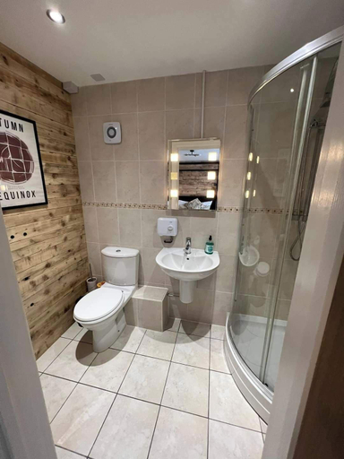 Bathroom 3, Boutique Shrewsbury Suites, Shropshire