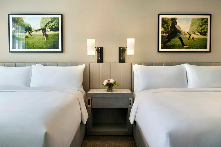 Bedroom 4, Archer Hotel Seattle/Redmond, King