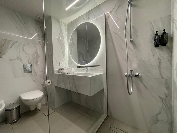 Bathroom 4, Marbella Hotel, Kasrouane