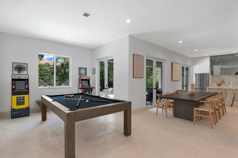 Interior 4, Villa Granada by Rove Waterfront W/pool, Hot Tub, Miami-Dade