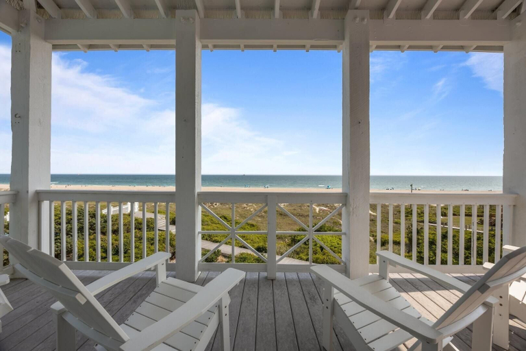 Property grounds 5, Dolphin Dreams 5 Bedroom Home by RedAwning, Carteret