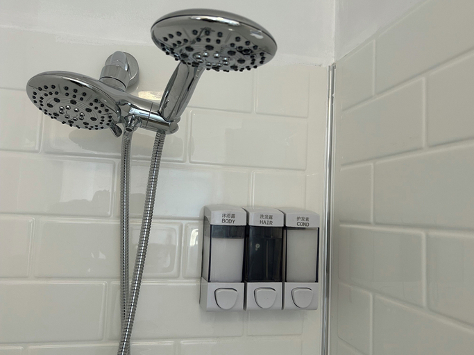 Bathroom amenities, Auberge Foyer de la Paix, Papineau