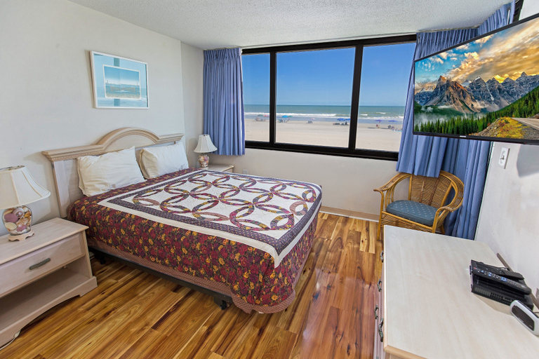 Interior 3, Sands Beach Club 120, Horry