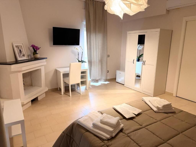 Room 4, B&B Maison Marienne, Salerno