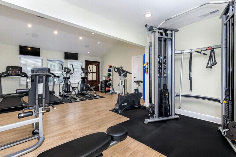 Interior 5, King Bed,pool/gym/bbq@theheights, Longstaydiscount, Houston