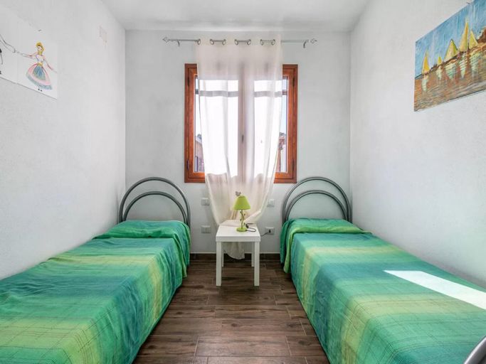 Bedroom 5, Delightful and spacious villa in Capo Comino, Nuoro