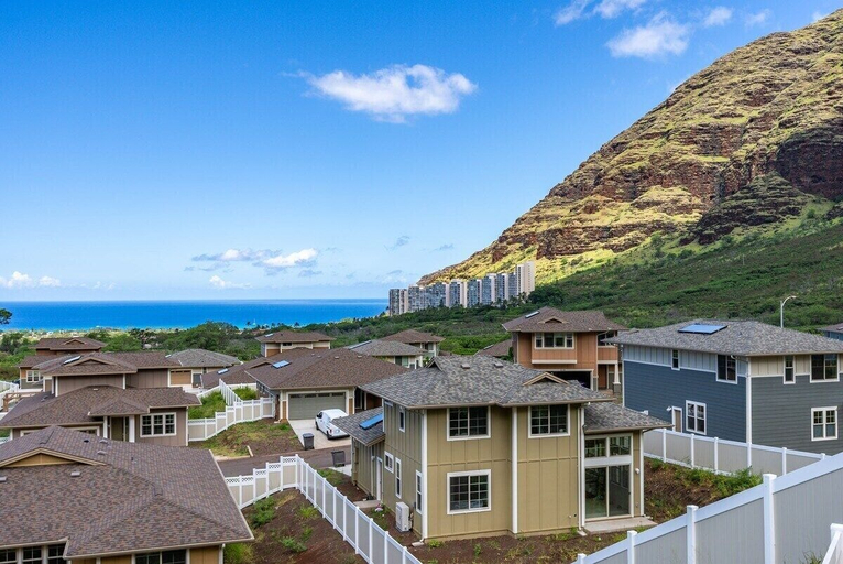 Interior 3, Marbella Lane - 7BR Home w Mountain Ocean Views, Honolulu